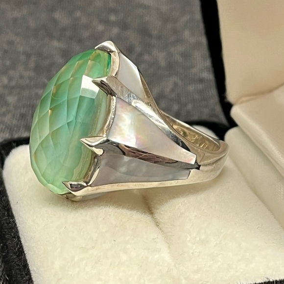 Stephen Webster
Quartz Triplet & Mother of Pearl Cocktail - Picture 4 of 12